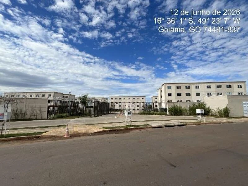 Apartamento com 2 Quartos no Residencial Flores do Cerrado em Goiânia/GO em Goiânia - Goiás