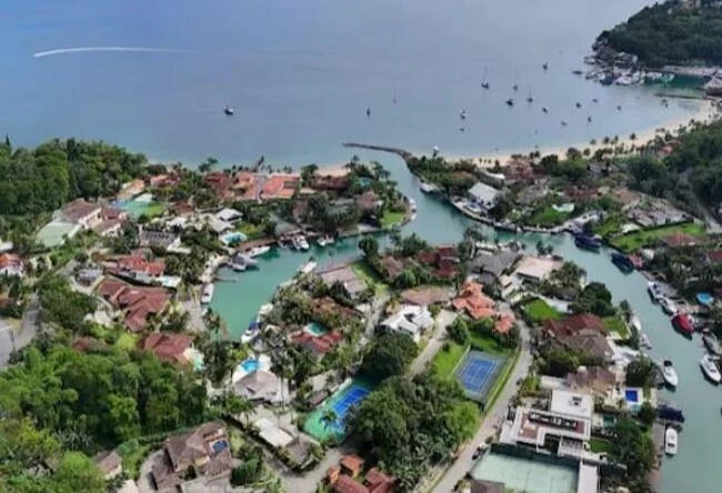Terreno no Gambelo em Angra dos Reis/RJ em Angra Dos Reis - Rio de Janeiro