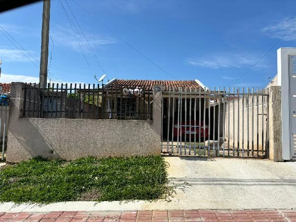Casa com 2 Quartos no Cond Renatto Palú em Fazenda Rio Grande/PR em Fazenda Rio Grande - Paraná