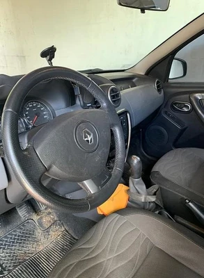 Renault Duster Duster 2011 1.6 Flex 4x2 em Curitiba - Paraná