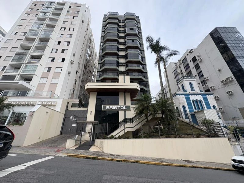 Cobertura Cobertura no Edifício Bristol em Florianópolis/SC em Florianópolis - Santa Catarina