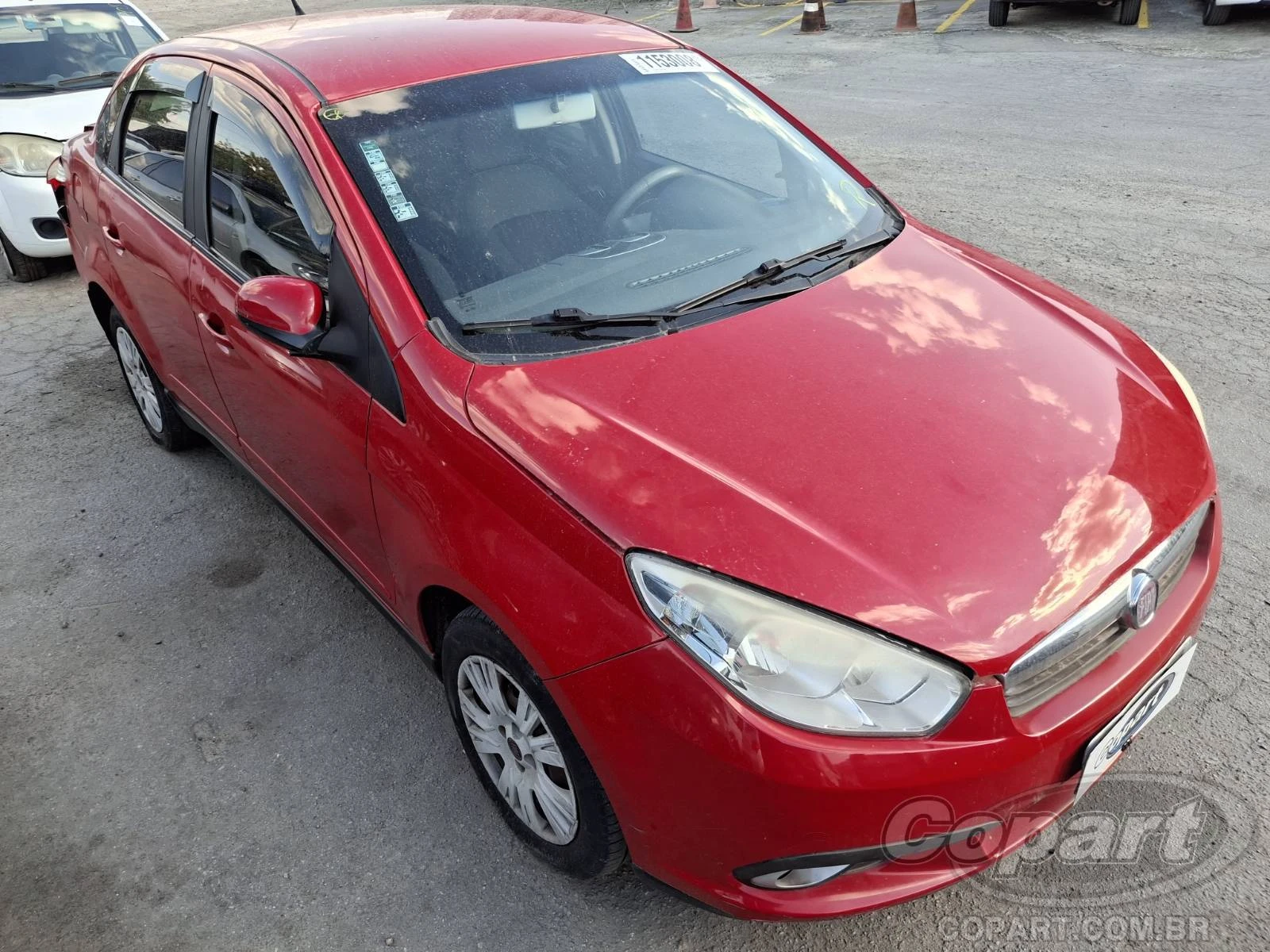 Fiat Grand Siena Attractive 2013 1.4 Evo Flex em Osasco - São Paulo