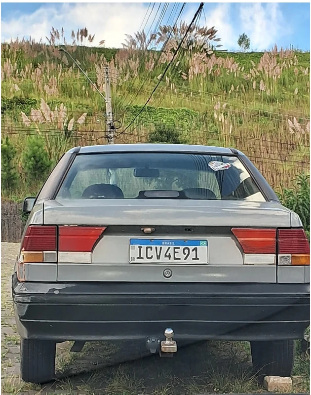 Ford Versailles 1.8 GL 1995 em Bento Gonçalves - Rio Grande do Sul