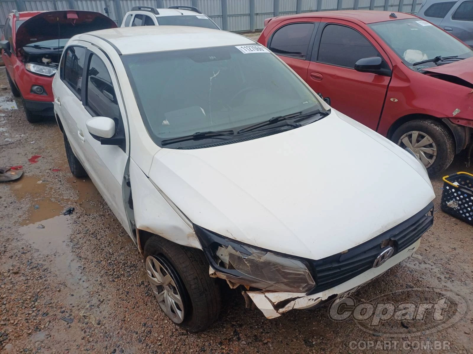 Volkswagen Gol Gol 2021 1.0 12V MPI Frontal em São José Dos Pinhais - Paraná