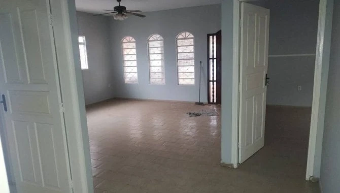 Casa com 223 m² built em Pereira Barreto/SP em Pereira Barreto - São Paulo
