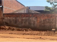 Terreno com Edificaoi de Madeira e 400mRolim de Moura/RO em Rolim De Moura - Rondônia