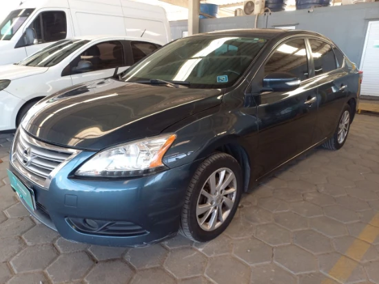 Nissan Sentra 20SV CVT 2013/2014 Automático em Tijucas - Santa Catarina