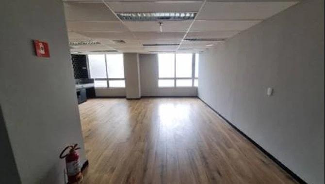 Sala Comercial em Centro Rio de Janeiro/RJ em Rio De Janeiro - Rio de Janeiro