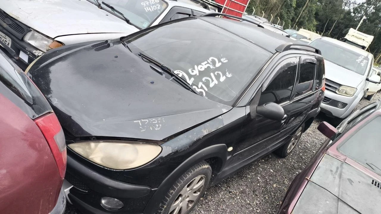 Peugeot 206 SW16 Esca Fx 2007/2008 em Araucária - Paraná