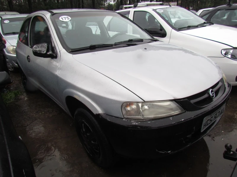 Chevrolet Celta Spirit 2005 2P Gasolina em Caxias Do Sul - Rio Grande do Sul