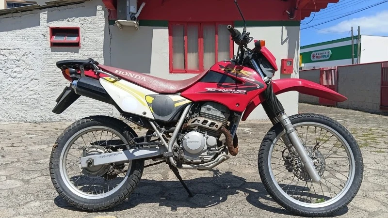 Honda XR 250 Tornardo XR 250 Tornardo 2005 em Balneário Barra Do Sul - Santa Catarina