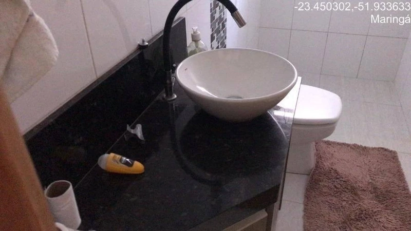 Casa com 3 Quartos em Maringá/PR em Maringá
