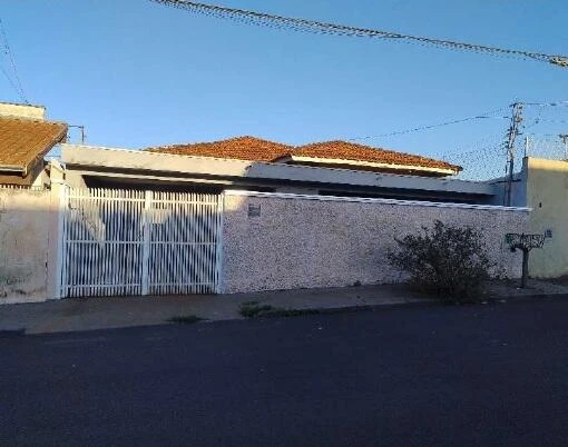Casa em Bebedouro/SP em Bebedouro - São Paulo