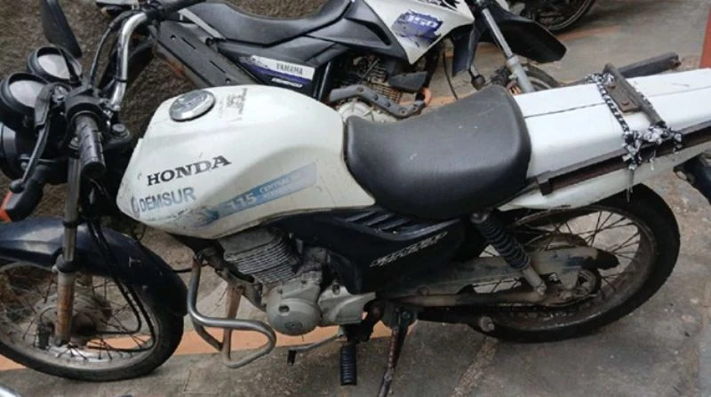 Honda Cargo 125 2010 Manual em Muriaé - Minas Gerais