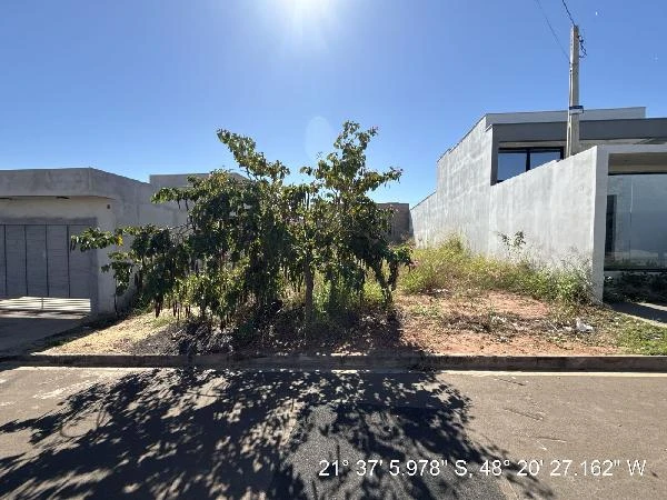 Terreno no Cond. Residencial Las Palmas em Matao/SP em Matao - São Paulo