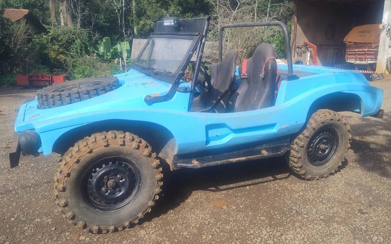 Gurgel X-12 X-12 Fibra Azul 4x4 em Bituruna - Paraná