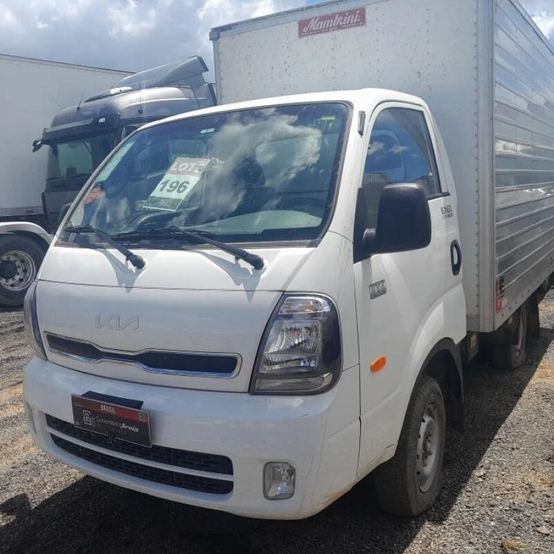 Kia K2500 HD SC 4WD 2024 em Candeias - Bahia