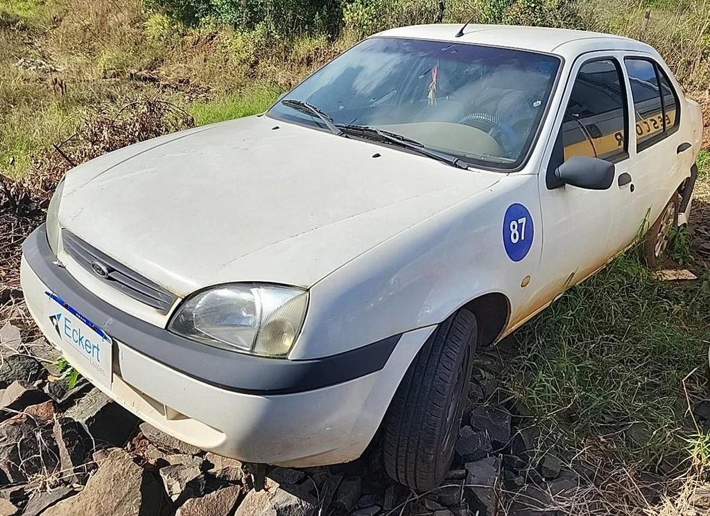 Ford Fiesta Street 2002 Automático em Cristal Do Sul - Rio Grande do Sul