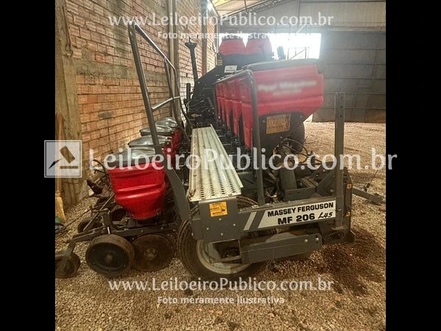 Massey Ferguson MF 206 Ano 2021 Plantadeira em Xaxim - Santa Catarina