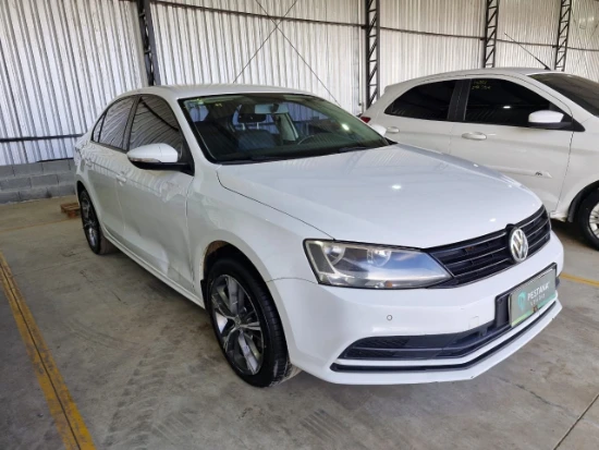 Volkswagen Jetta TL AF 2016 Manual em Suzano - São Paulo