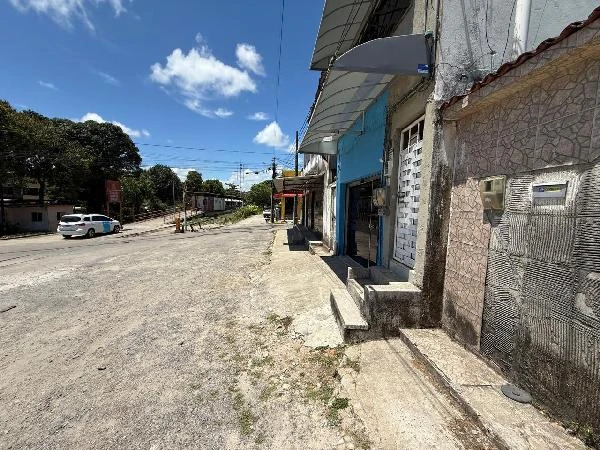 Terreno no Prazeres, Jaboatão dos Guararapes/PE em Jaboatão Dos Guararapes - Pernambuco