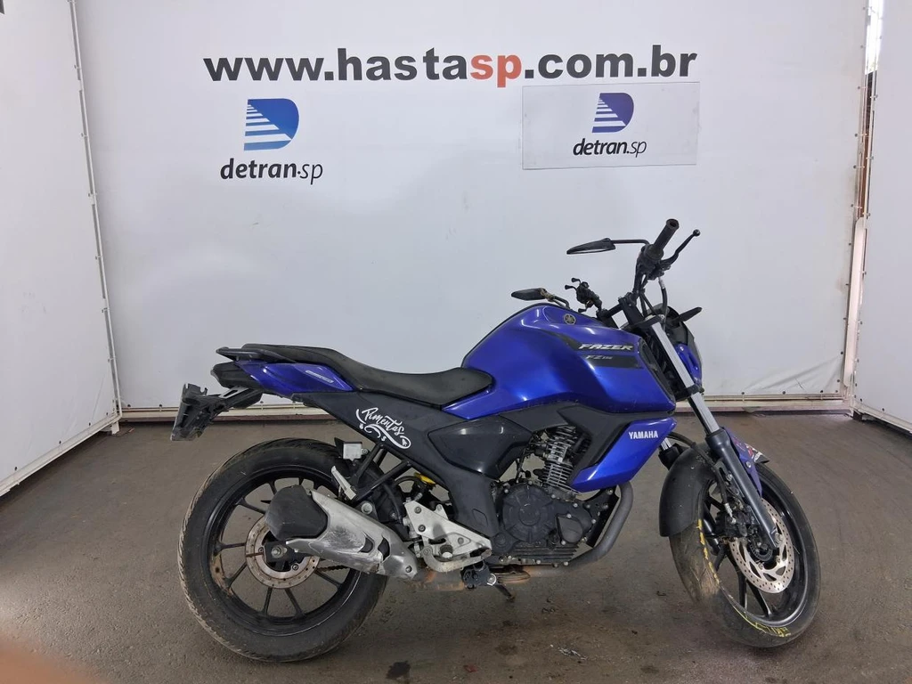 Yamaha Fazer FZ15 Fazer ABS 2023 Azul em Campinas - São Paulo