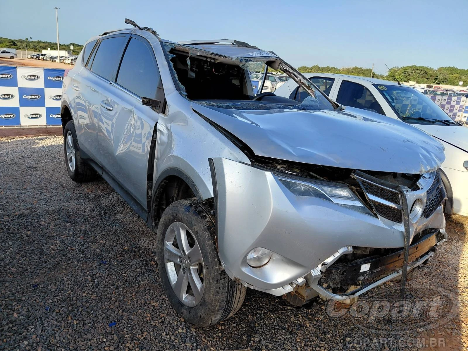 Toyota RAV4 2.0 16V Dual VVTI 2014 em Eusébio - Ceará