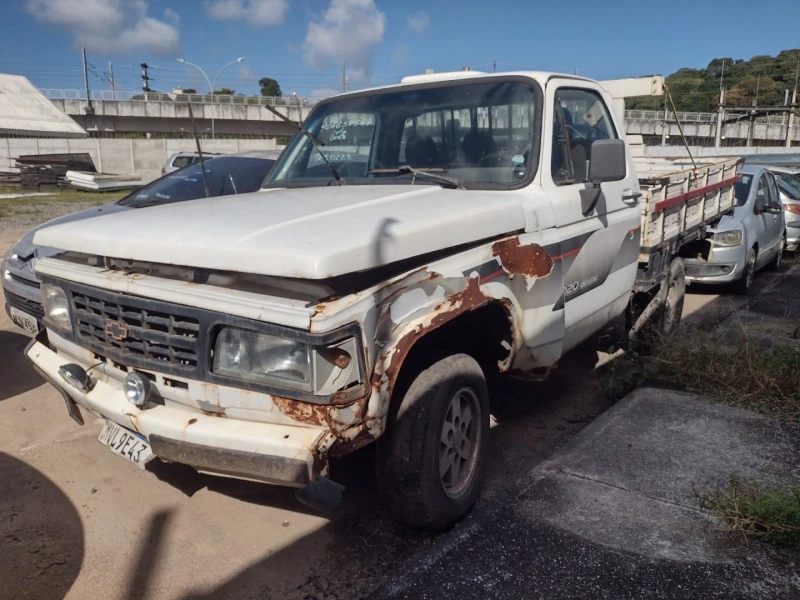Chevrolet D20 D20 Custom L em Salvador - Bahia
