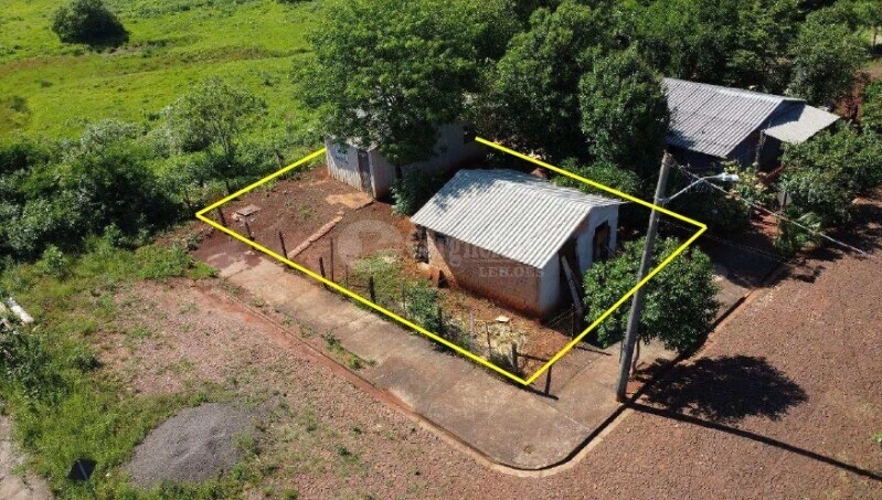 Terreno Imóvel com 2 casas não averbadas em Cerro Largo/RS em Cerro Largo - Rio Grande do Sul
