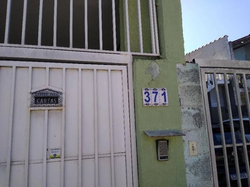 Casa com 3 Dorms em Cotia/SP em Cotia - São Paulo