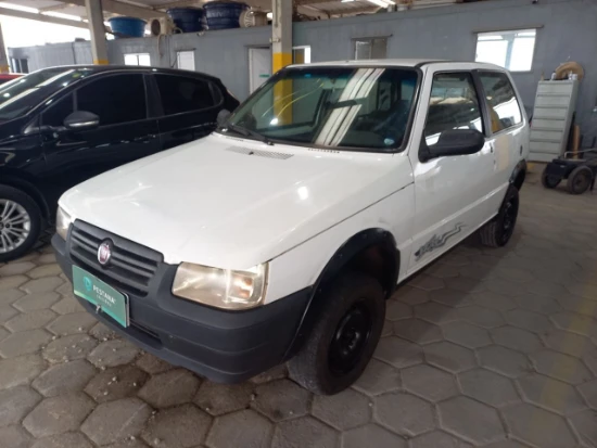 Fiat Uno MILLE WAY ECON 2013 2P 270638 KM Automático? em Tijucas - Santa Catarina