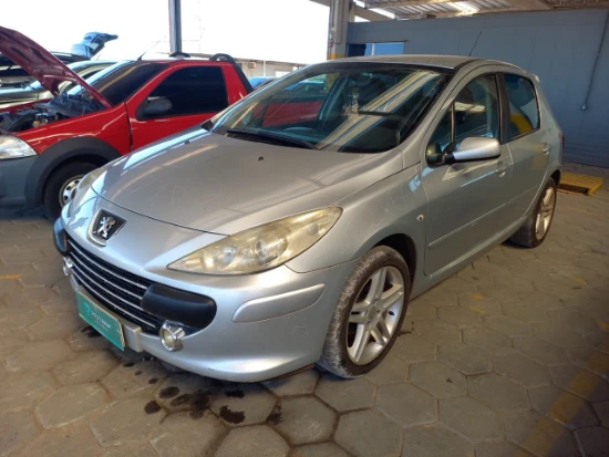 Peugeot 307 16 FX PR 2011 Gasolina/Álcool em Tijucas - Santa Catarina