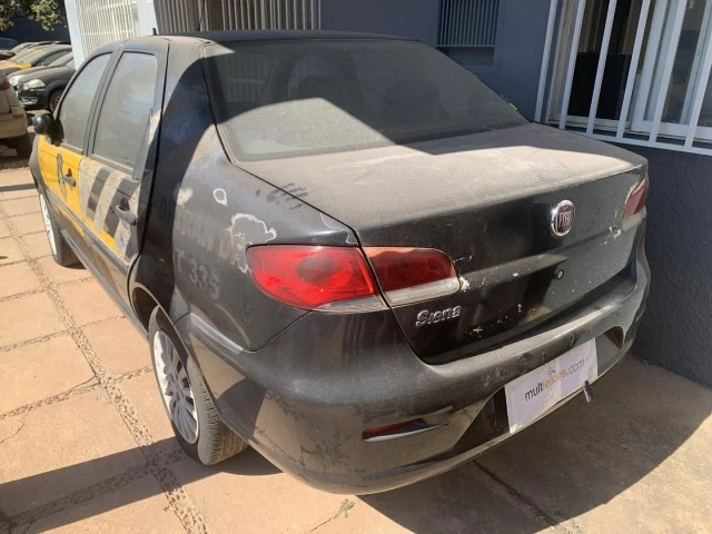 Fiat Siena HLX 2010 Flex
