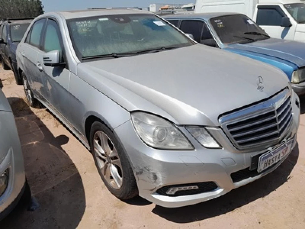 Mercedes-Benz E350 E 350 2009 2010 Prata em Itirapina - São Paulo