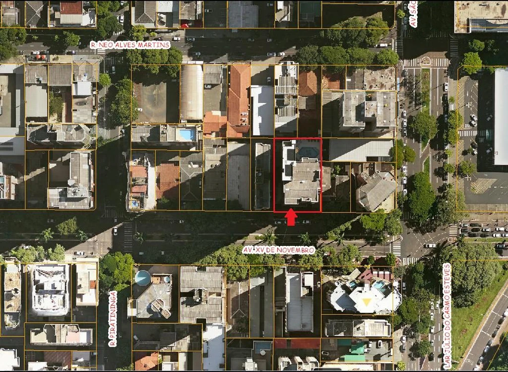Apartamento com 4 Vagas e 5% de fração ideal em Maringá/PR em Maringá - Paraná