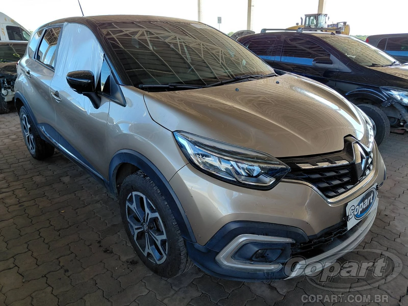 Renault Captur Iconic 2023 1.3 Turbo Automático em Eusébio - Ceará