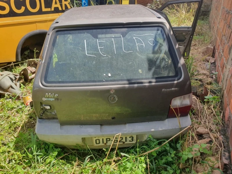 Fiat Uno Mille Way Econom 2011/2012 Cinza 2011/2012 em General Sampaio - Ceará