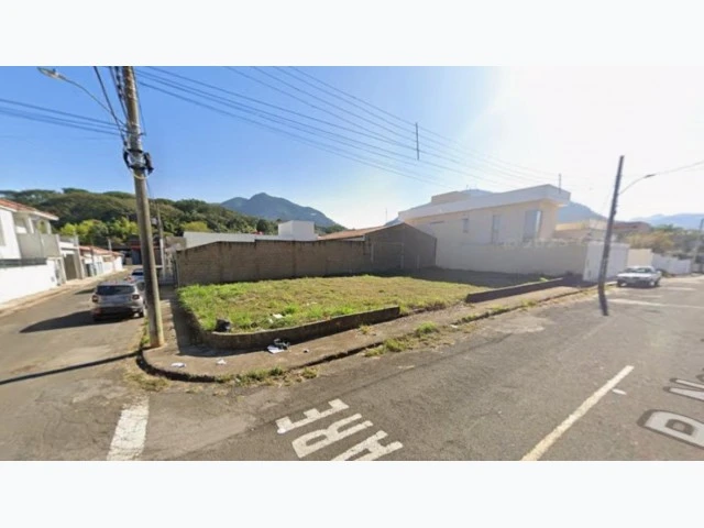 Terreno no Centro em Andradas/MG em Andradas - Minas Gerais
