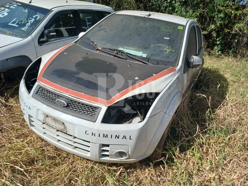 Ford Fiesta Sedã Sedan 1.6 Flex Conservado em Mogi Das Cruzes - São Paulo