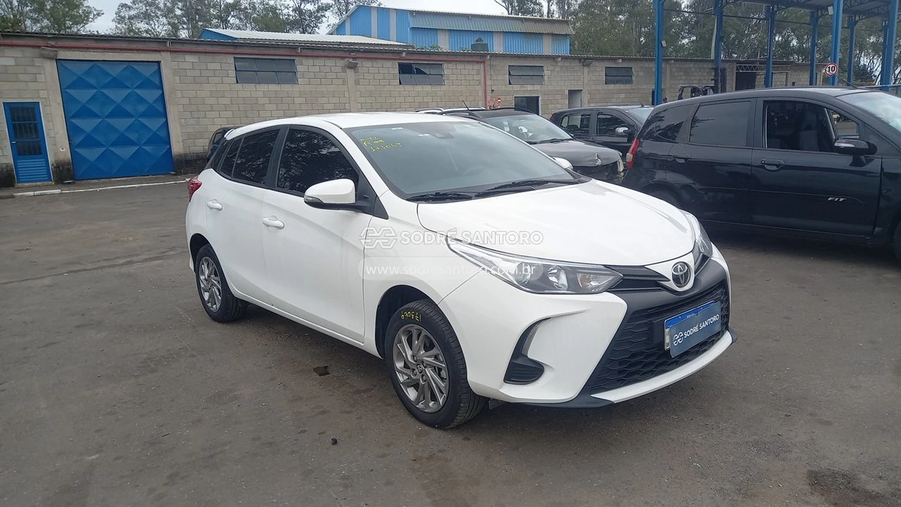 Toyota Yaris XS15 2023 1.5 Automático em Monte Mor - São Paulo