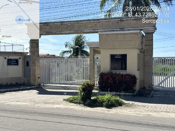 Casa com área privativa em Seropédica/RJ em Seropedica - Rio de Janeiro