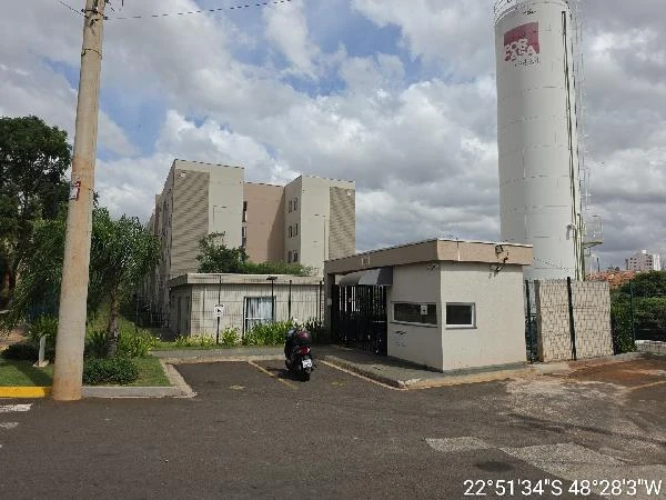 Apartamento com 2 Quartos em Botucatu/SP em Botucatu - São Paulo