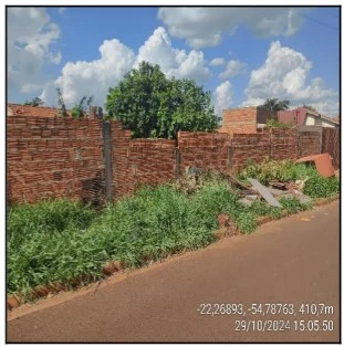 Terreno no Jardim Rasslem em Dourados/MS em Dourados - Mato Grosso do Sul