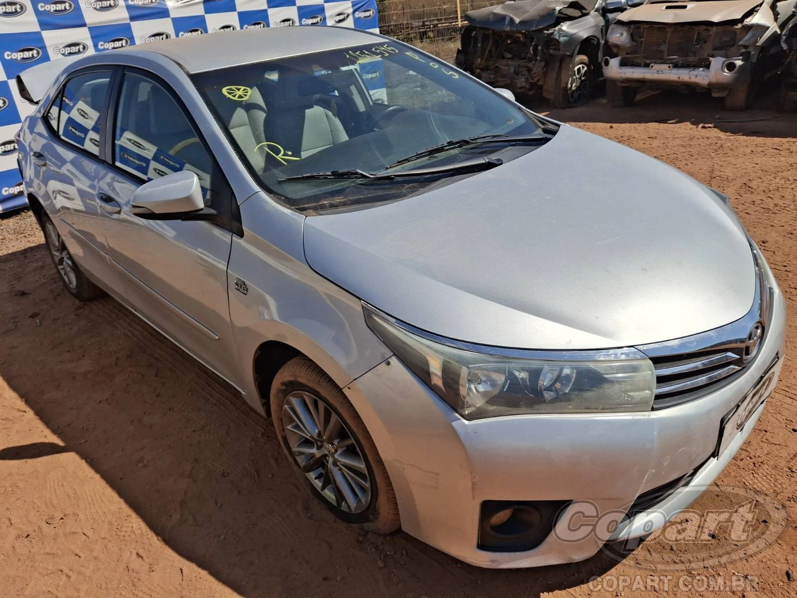 Toyota Corolla XEi 2016 2.0 16V Automático em Cuiabá - Mato Grosso