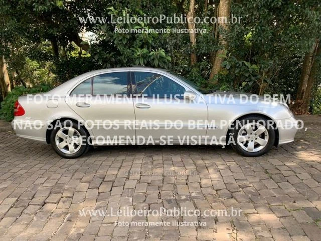 Mercedes-Benz C320 2004 3.2 Automático em Içara - Santa Catarina