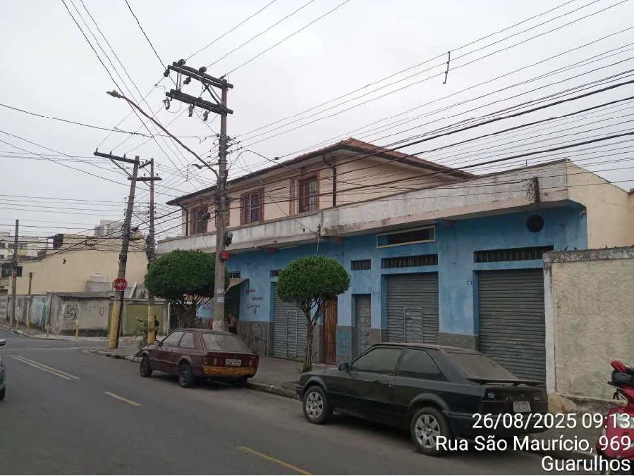 Prédio Comercial Casa e Prédios Comerciais em Guarulhos/SP em Guarulhos - São Paulo