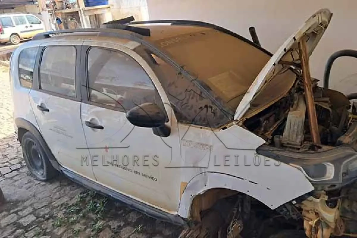 Citroën Aircross Feel 2016/2017 Branco em Águas Vermelhas - Minas Gerais