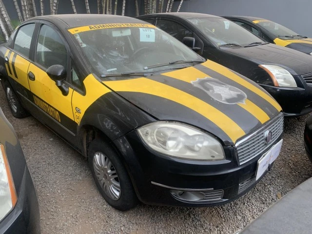 Fiat Linea Essence 2012 1.8 em null