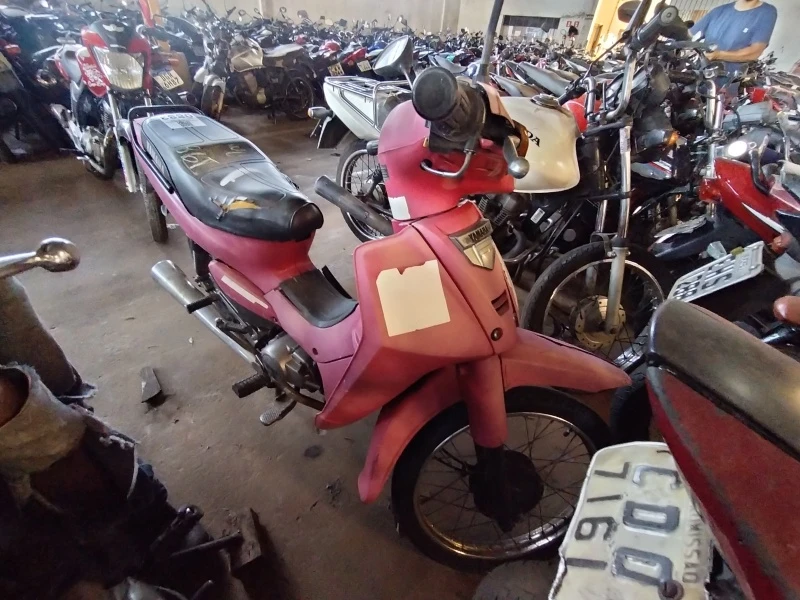 Honda Scooter Scooter Pink Inservível em Tupã - São Paulo