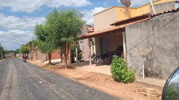 Casa com 2 Quartos em Piracuruca/PI em Piracuruca - Piauí